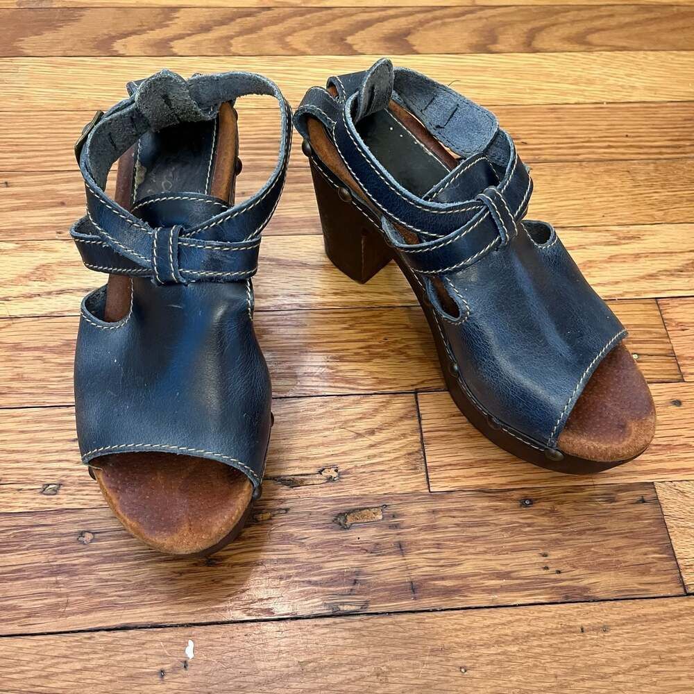 Sbicca Vintage Collection Unison Navy Leather Platform Clog Sandals Size 7 Boho - Picture 4 of 10